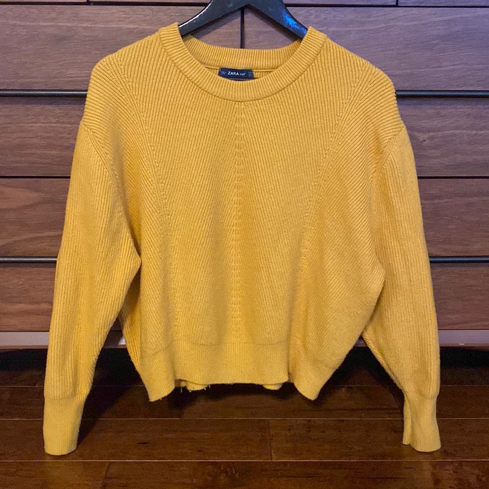 Balloon Sleeve Crop Sweater